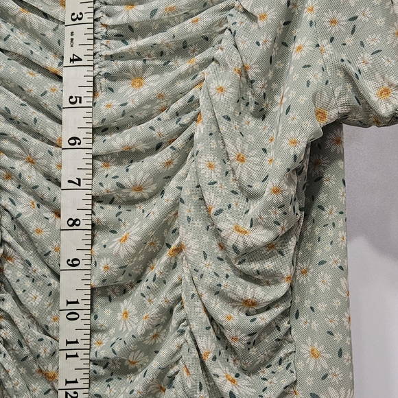 No Boundaries girls Large (11-13) Green shirt - Picture 5 of 12